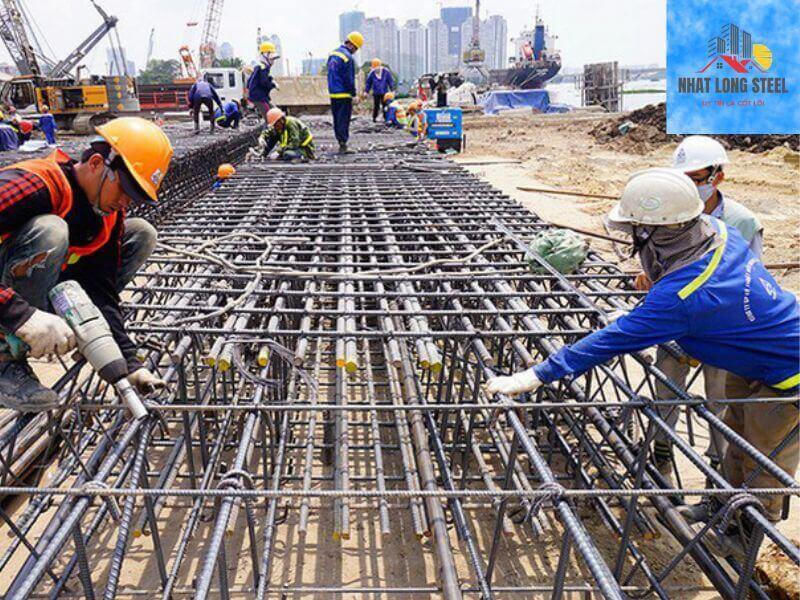 So Sánh Thép CB300 Và CB400 2026 4 Bảng so sánh thép cb300 và cb400 loại nào tốt hơn về kỹ thuật". tại dự an